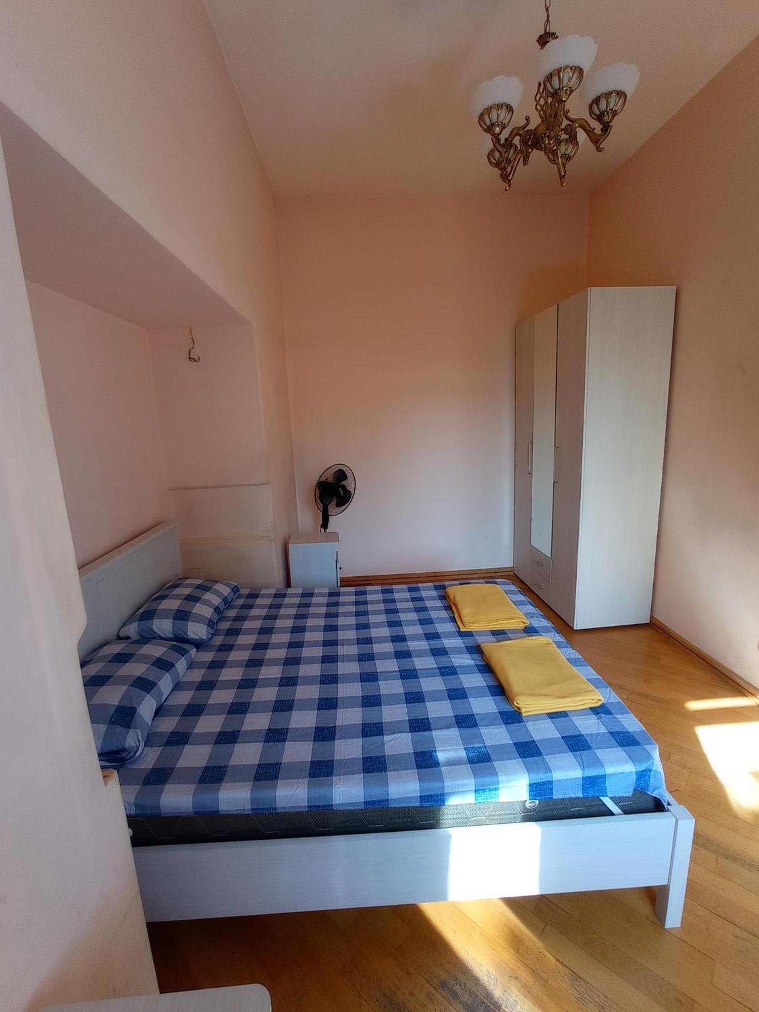 Sun City Hostel Jereván Kültér fotó